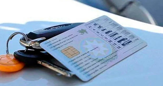 Sürücülərin sərnişin və yük daşıması üçün tələb olunacaq sənədlər Siyahı artır