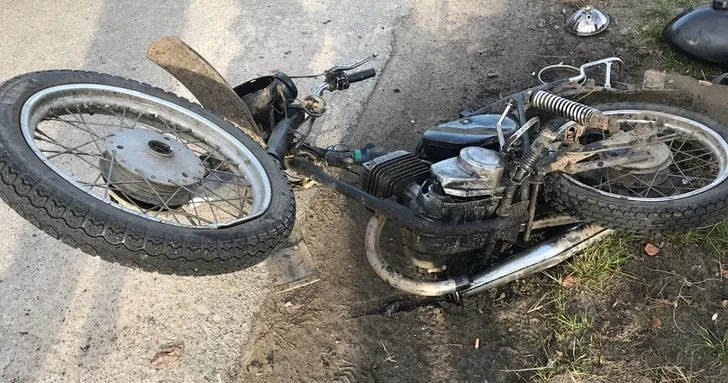 Смертельная авария в Баку: 18 летний парень разбился на мотоцикле