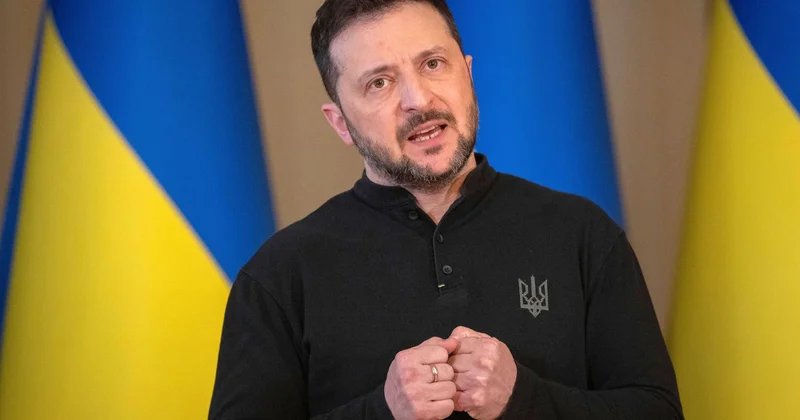 Не ослабит напряженность : Monde о последствиях угроз Зеленского депутатам Рады