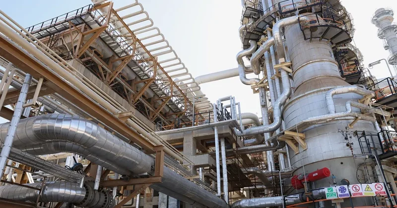 CNN пишет о причинах ослабления санкций США против иранской нефти