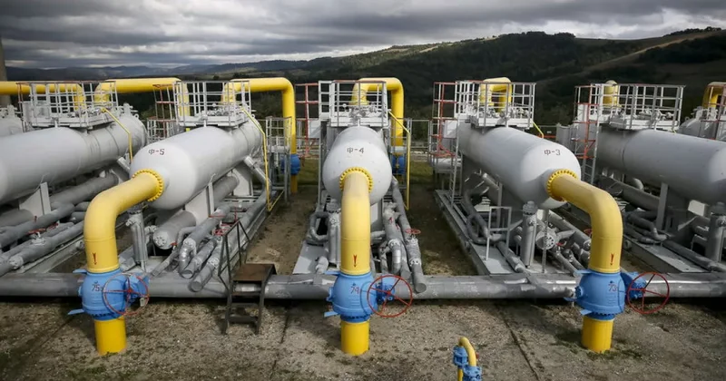 ЕС призвал страны ускорить заполнение газохранилищ