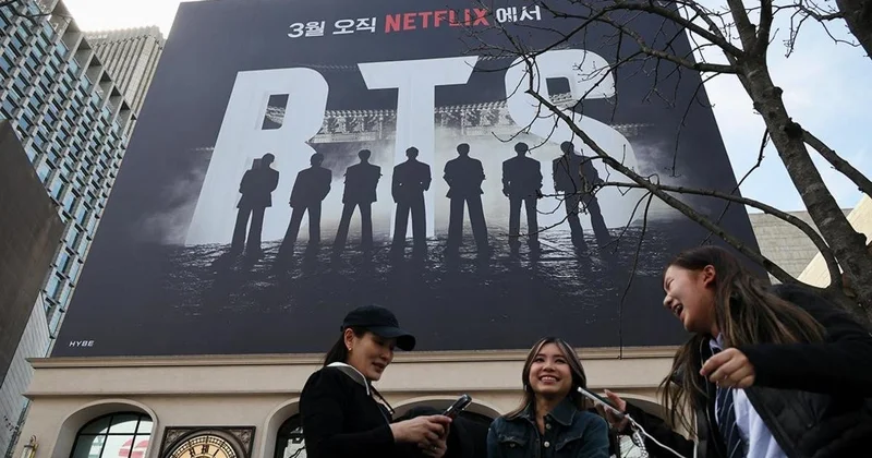 В Сеуле перед концертом BTS на площади собрались свыше 30 тыс. человек