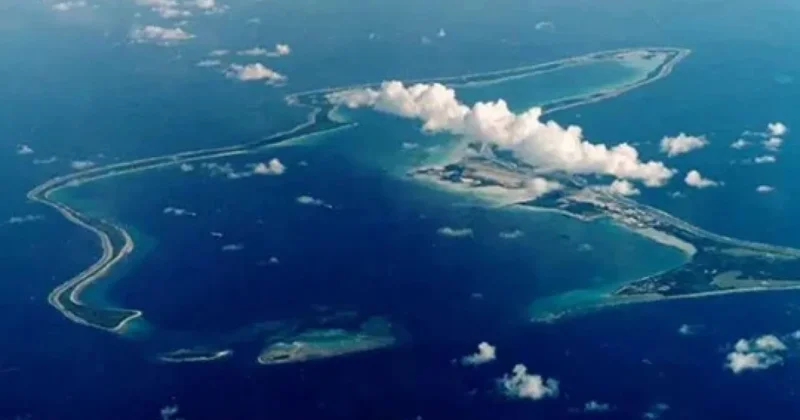 Иран запустил ракеты по британо американской базе в Индийском океане