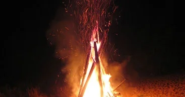 Sumqayıtda Novruz tonqalı PARTLADI