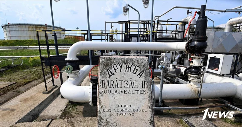 Украина завершила ремонт нефтепровода Дружба