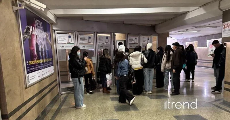 В Баку ограничили вход в метро ситуация в эти минуты ФОТО ВИДЕО