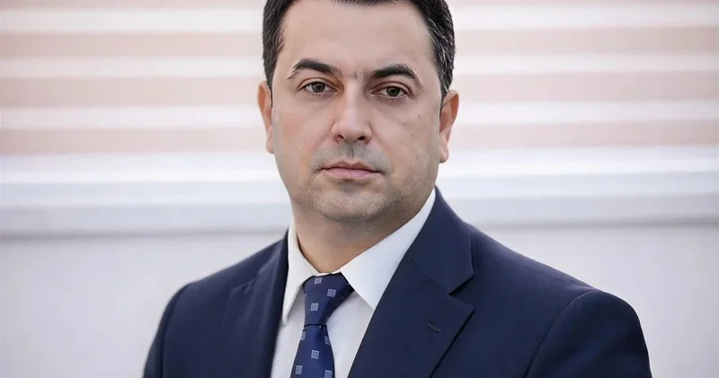 İşdən çıxarılan baş memarın ŞOK sərvəti üzə çıxdı KONKRET