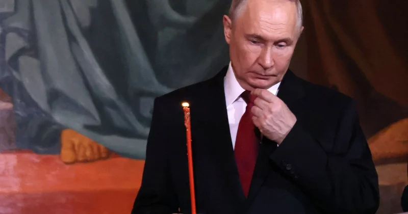 Putin 10 gündür ki, kabinetindən çıxmır... Elita çevriliş hazırlaya bilər... “Daily Star“