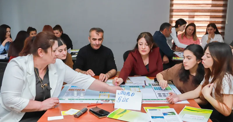 Nar və xurma istehsalı ilə məşğul olan fermerlər təlimlərə cəlb ediliblər