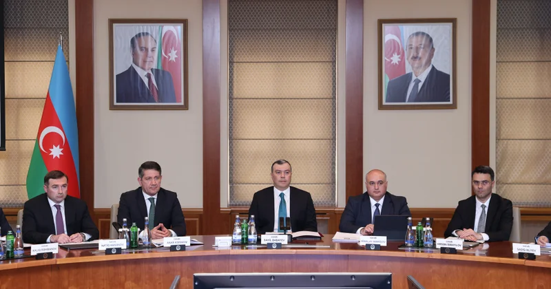 Kollegiya iclasında xəzinədarlıq və maliyyə nəzarəti sahəsində görülən işlər müzakirə olunub