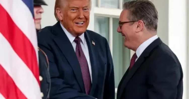 Tramp Starmerin Mandelson işi ilə bağlı qərarını tənqid edib