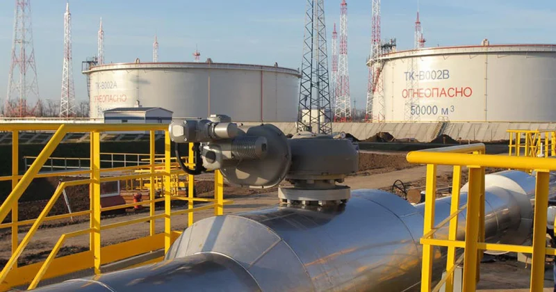 Россия перекрыла путь казахстанской нефти