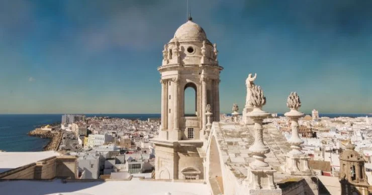 Madrid və Barselonanı unudun: Turistlərin heç bilmədiyi İspaniyadakı 5 sehrli məkan