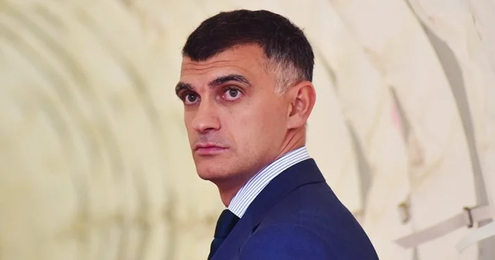 ÇSKA nın sabiq qapıçısından Berezutskiyə məsləhət: Vaqneri komandaya götür, səni çempion edəcək