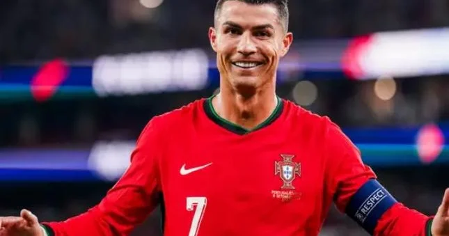 Ronaldo Almaniya ilə oyun üçün milliyə çağırıldı