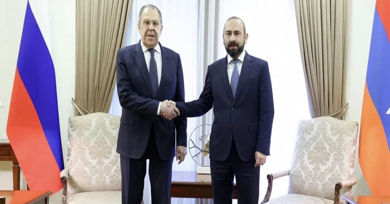 Mirzoyan: Ermənistan bütün istiqamətlərdə Rusiya ilə uzunmüddətli əməkdaşlığa köklənib