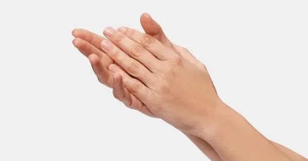 Bu əl hərəkətini edə bilmirsinizsə, diqqətli olun Beyin şişinin gizli əlaməti