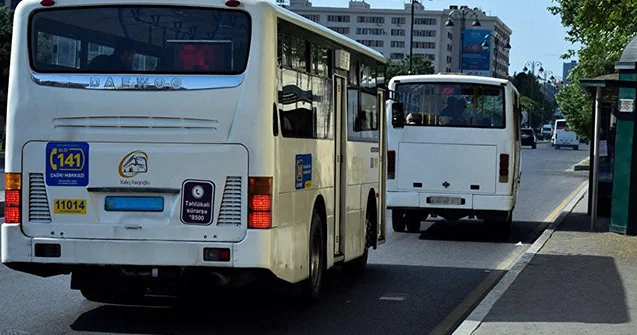 Bakıda avtobusda növbəti insident VİDEO