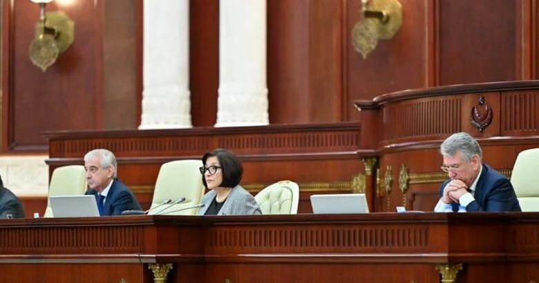 Milli Məclis daha 13 qanuna dəyişikliyi müzakirəyə çıxaracaq