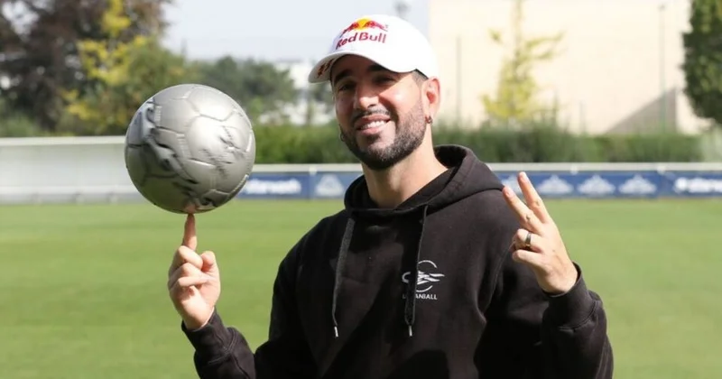 Məşhur fristayler minifutbol üzrə mundial üçün Bakıya gəlib
