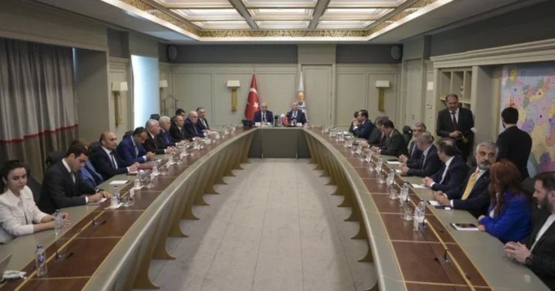 Ədalət Vəliyevin rəhbərlik etdiyi nümayəndə heyəti AK Partidə olub