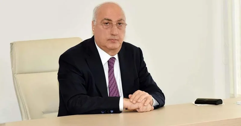 Sumqayıtda bələdiyyə oyunları: Zakir Fərəcov kimi nə vaxt seçəcəyini özü bilir?