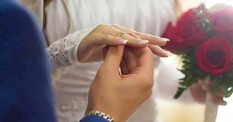 Azərbaycanda gənclər buna görə evlənmirlər ŞOK SƏBƏBLƏR KONKRET