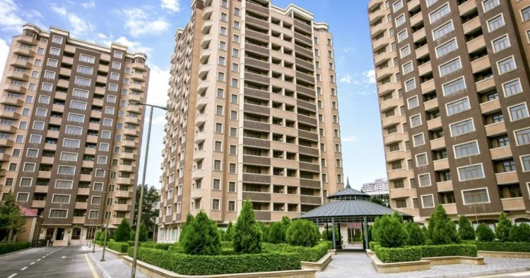 Daşınmaz əmlak bazarında canlanma