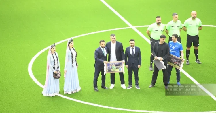Azərbaycanın minifutbol yığmasında karyeralarını başa vuran 4 futbolçuya təşəkkür edildi