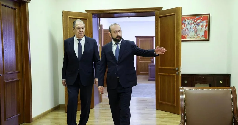 Лавров пообещал Армении поддержку в обеспечении суверенитета и безопасности