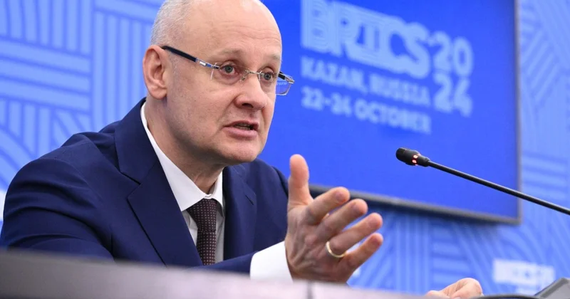 Putinin müşavirindən qalmaqallı açıqlama: SSRİ ləğv edilməyib, o mövcuddur