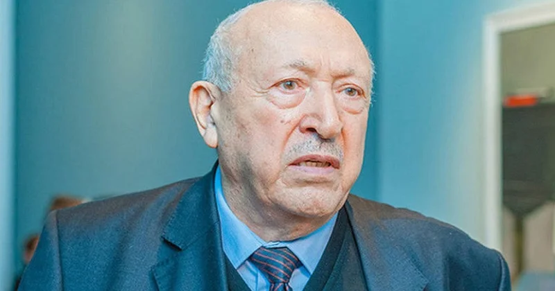 Səttar Bəhlulzadənin evini bağışladığı Xalq rəssamı