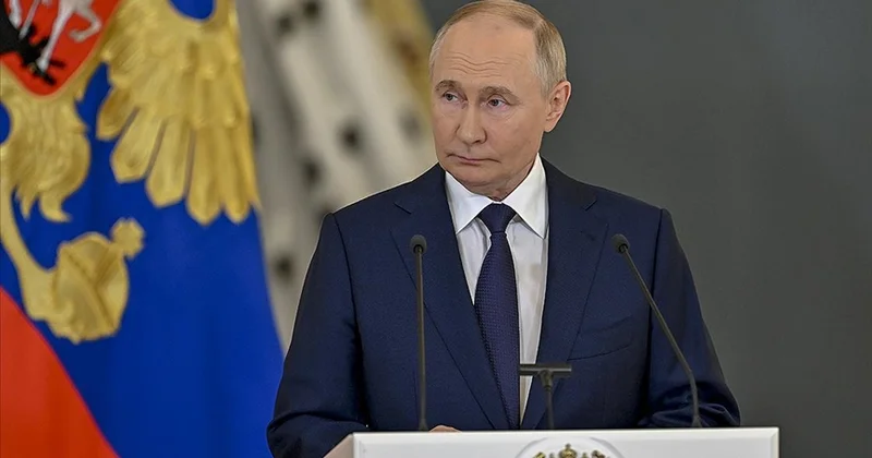 Putin onlara axmaq dedi
