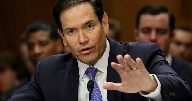 Rubio etiraf edir...