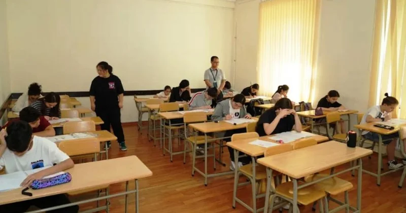 Dillər Universitetinin Konfutsi İnstitutunda Çin dili səviyyə imtahanı keçirilib