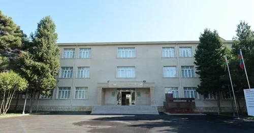 В Баку проверят скандальную аудиозапись, приписываемую директору школы