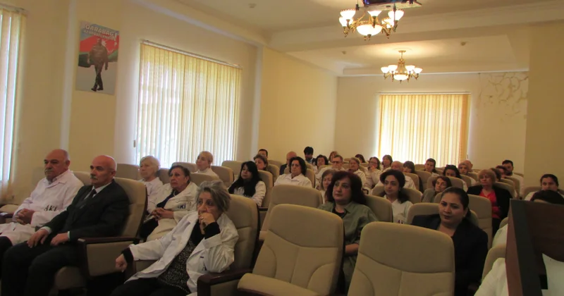 Aşqarlar Kimyası İnstitutunda “Konstitusiya və Suverenlik İli”nə həsr olunmuş tədbir keçirilib