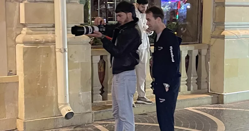 В центре Баку орудуют фотовымогатели ФАКТ налицо