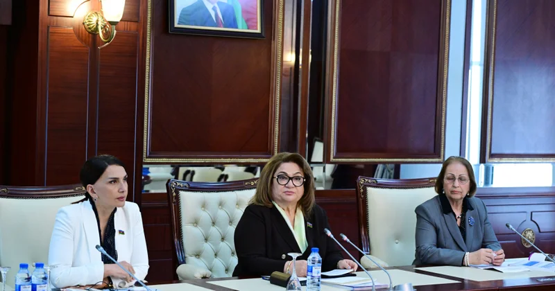Komitə sədri: Gender bərabərliyinin möhkəmləndirilməsi istiqamətində ciddi irəliləyişlər əldə olunub