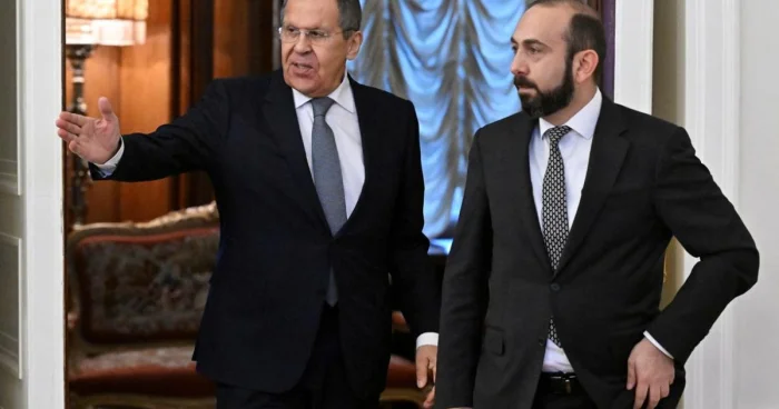 Moskvanın gecikmiş etirafı