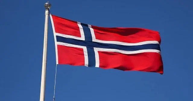 Norveç İsrailin diplomatlara atəş açmasını PİSLƏDİ