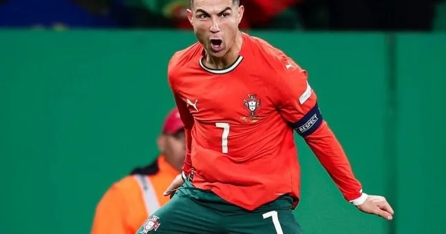 Kriştiano Ronaldo milliyə dəvət edildi