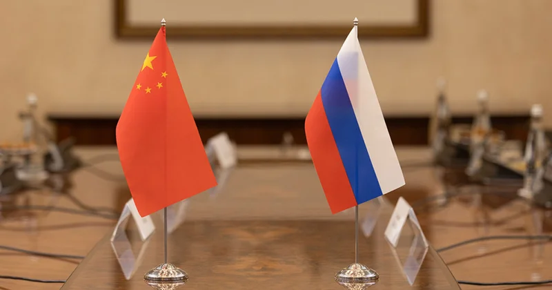 Китай встал на сторону России