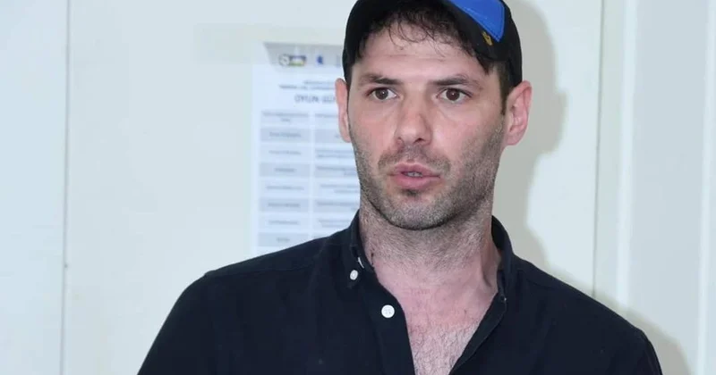 Amit Quluzadə: “Gedib hakimin üzündən öpməliyəm?”