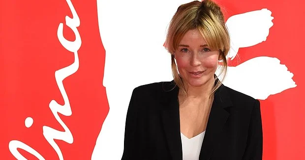 Birinci Kanalın 43 yaşlı keçmiş aparıcısı ilk dəfə ana olub