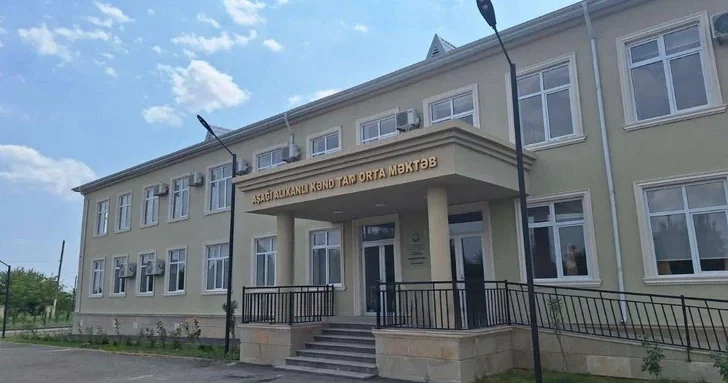 В Азербайджане запущена видеорубрика об архитектуре образовательных учреждений ВИДЕО