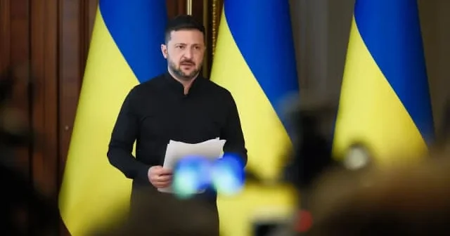 Zelenski Belarusu hədələdi