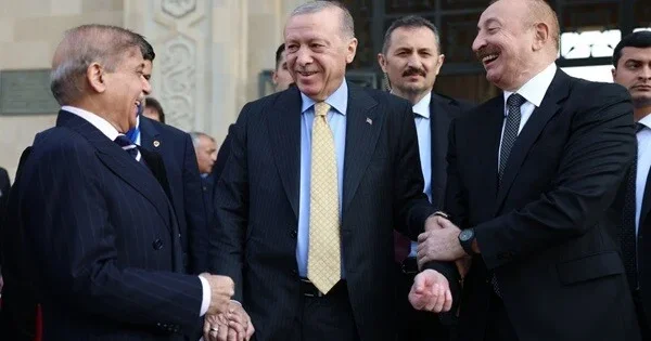 Şərifdən Əliyevə: Ərdoğanla birlikdə Azərbaycanda olmaq...