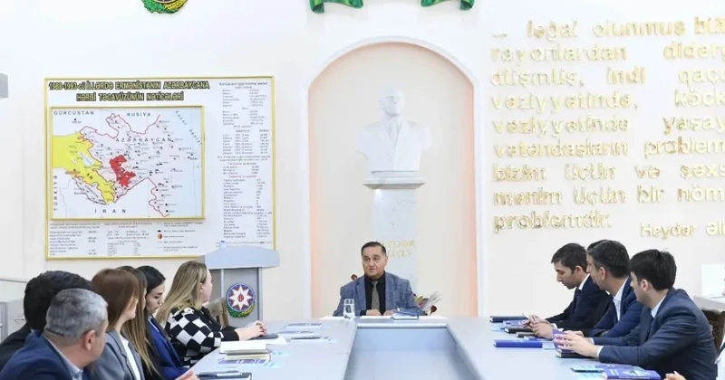 Ədəbi dil normalarının tətbiqinə dair təlim FOTO