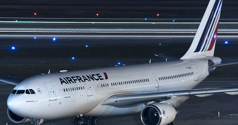 США отказали рейсу Air France в посадке из за пассажира из Конго
